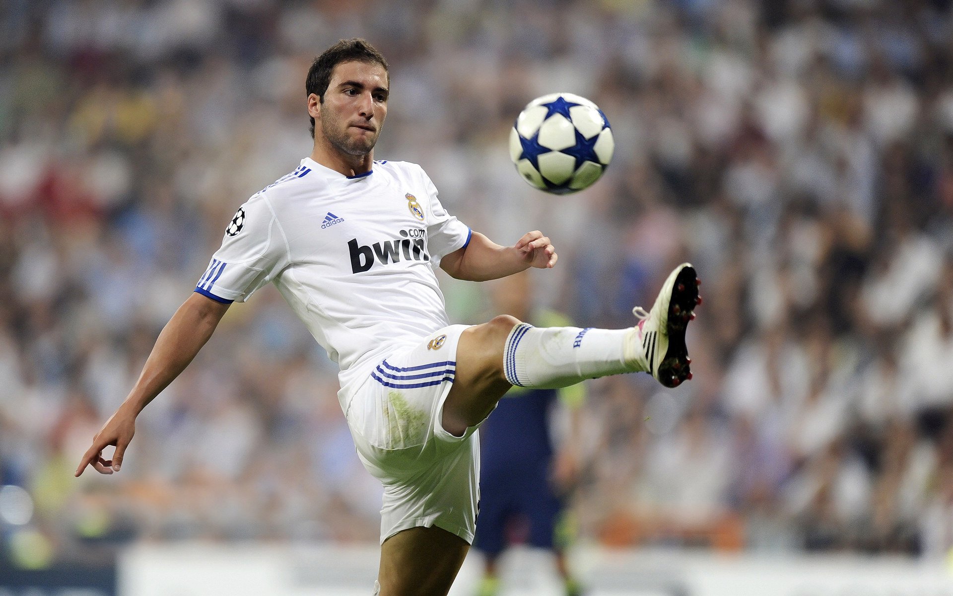 呼吸节奏稳定，体能分配合理，呼吸节奏训练